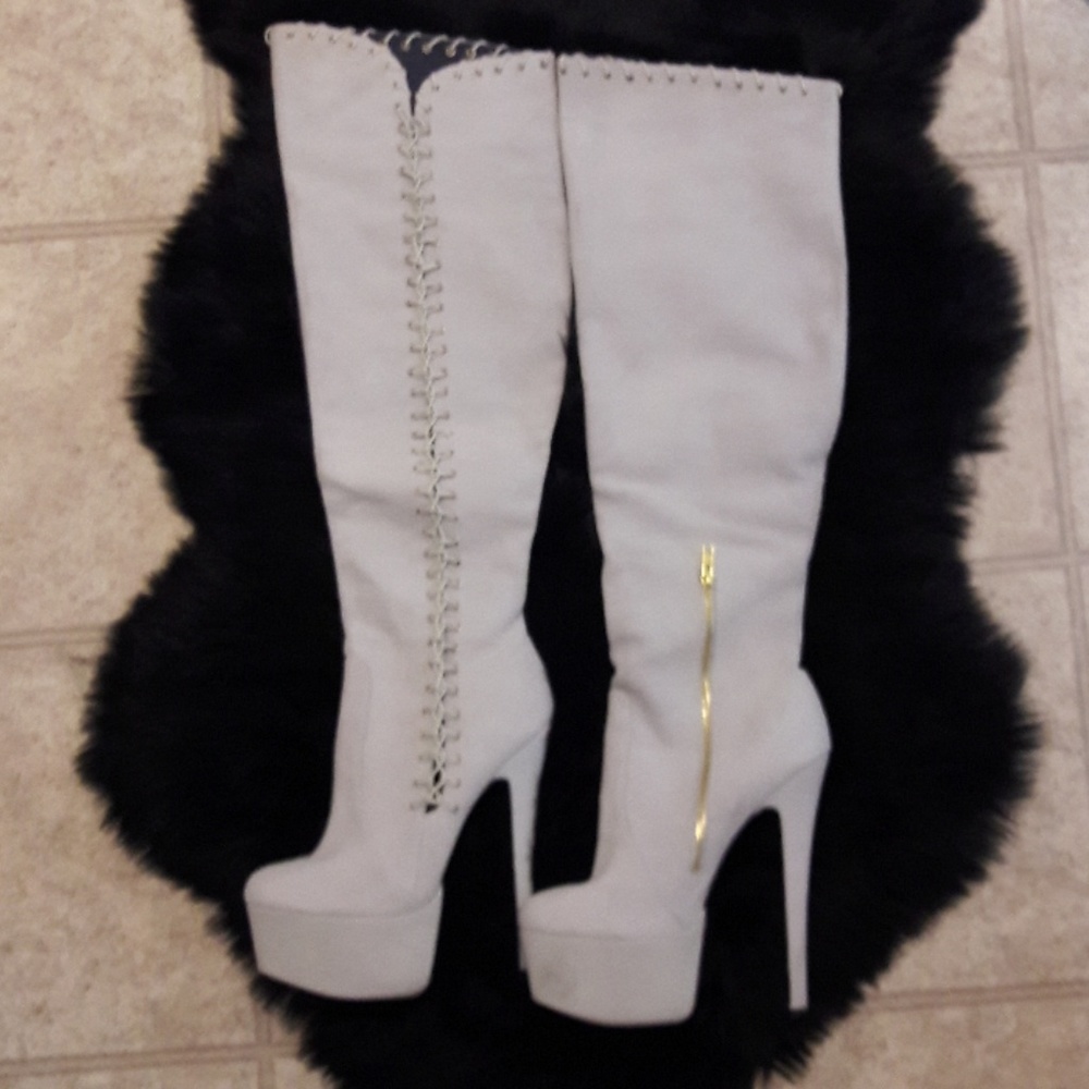 London Trash Boots